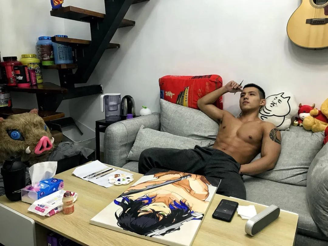 健身图男神细狗_健身男图_健身图男女士图