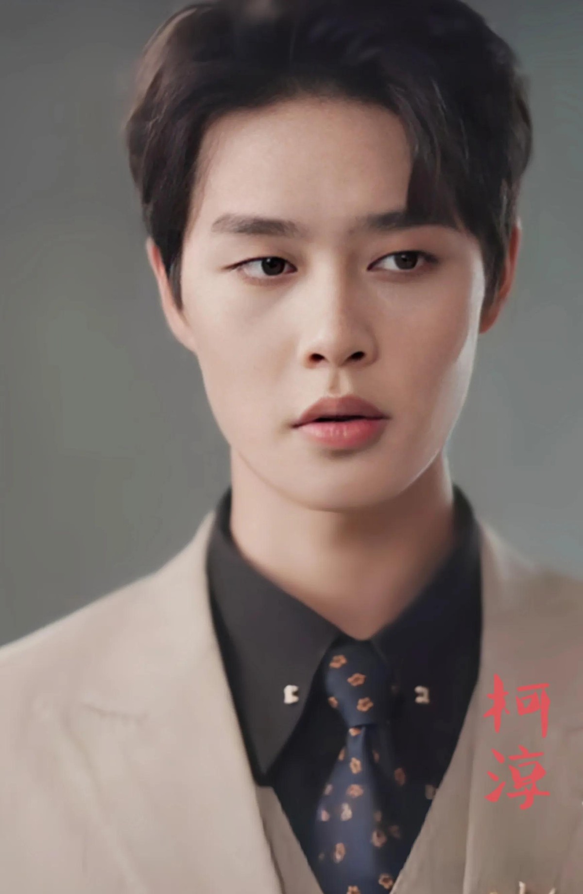 健身图男二次元六块腹肌图片_健身男图_健身图男女士图