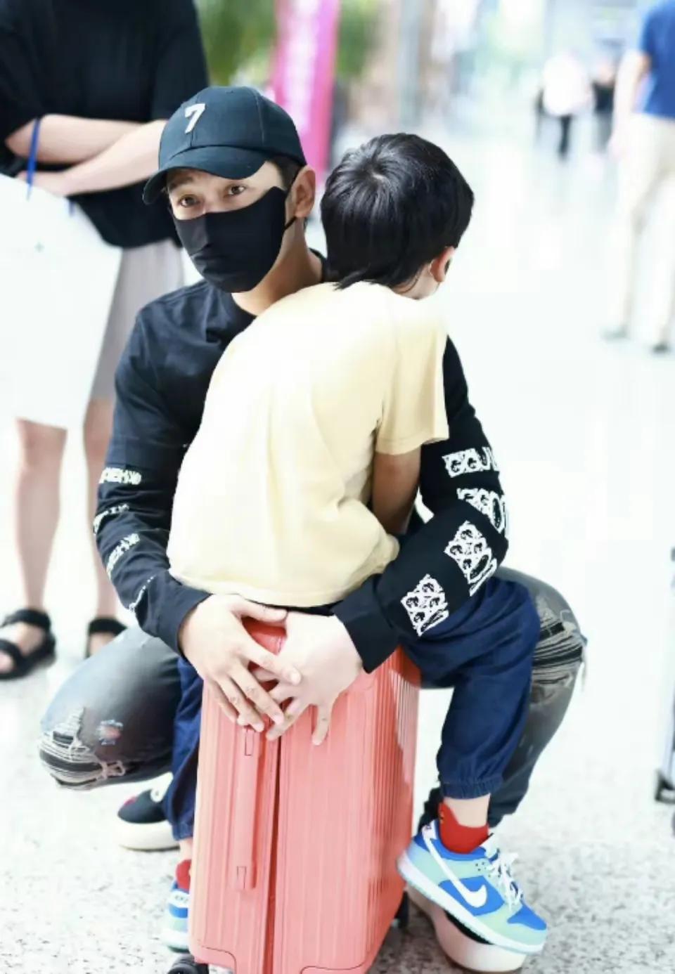 家庭日常baby_日常家庭保洁收费标准_日常家庭保洁