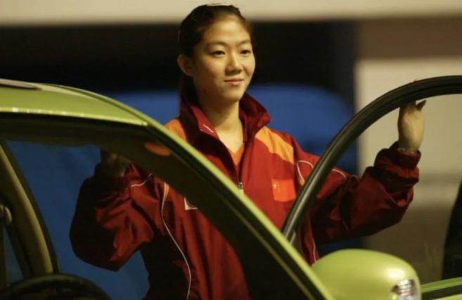 游泳比赛世界冠军_第6届世界游泳锦标赛冠军_游泳锦标赛2021
