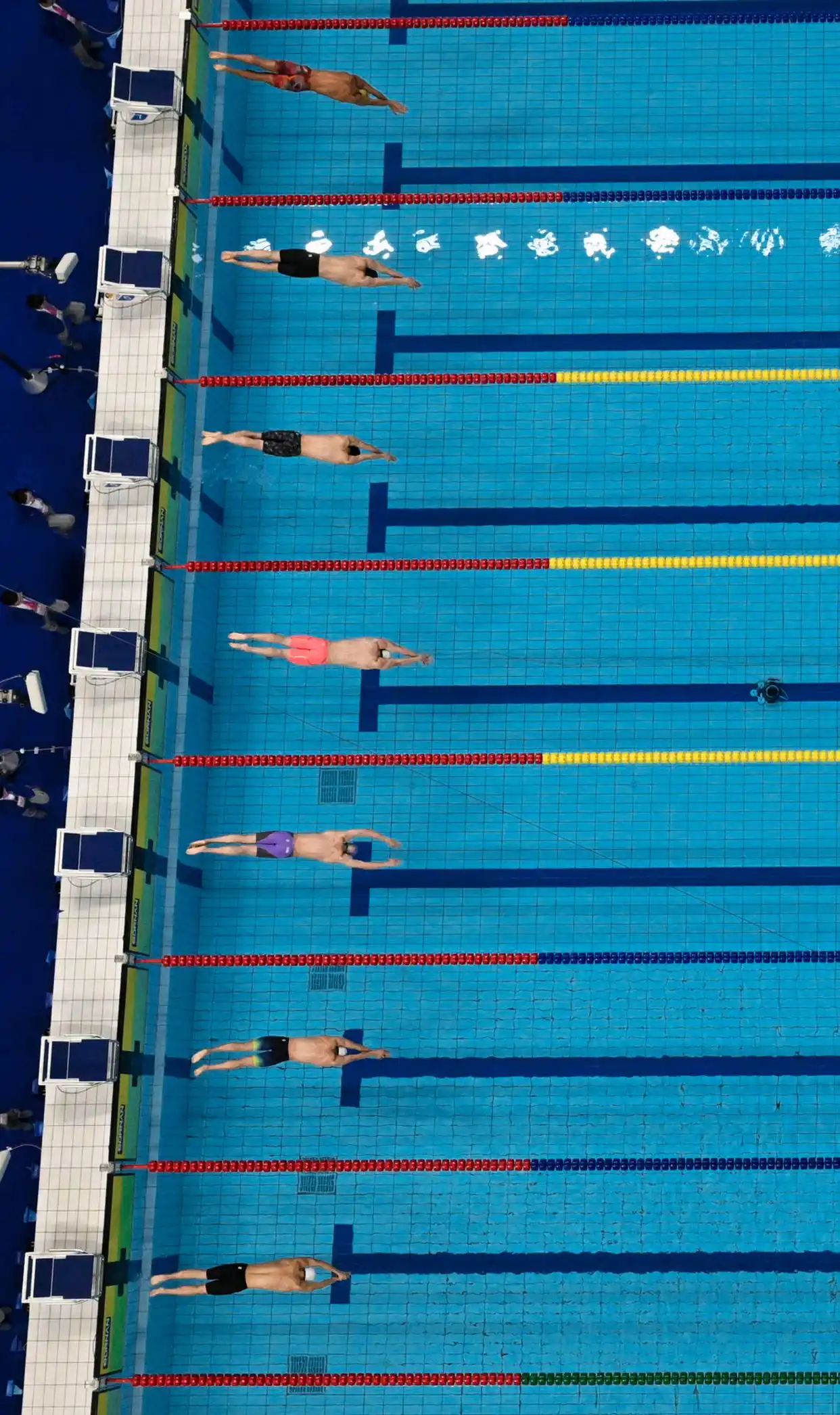 4ⅹ2oo米游泳比赛视频_杭州冠军赛游泳100米自由泳_女子4×200米游泳决赛视频