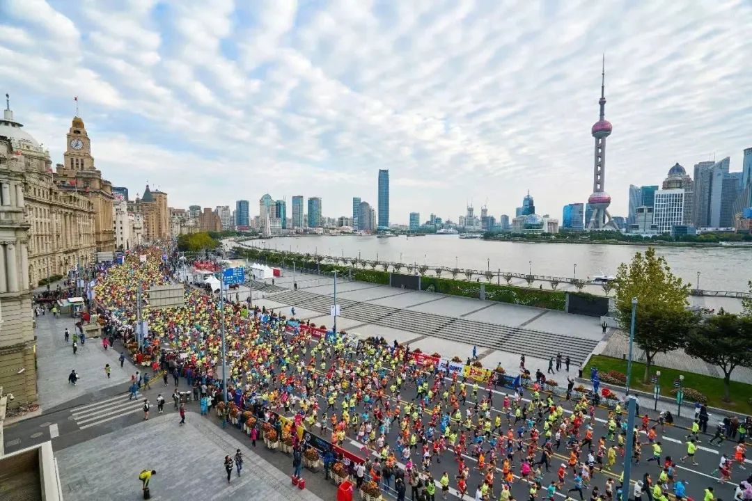 跑马拉松朋友圈_马拉松朋友圈说说_马拉松的朋友圈